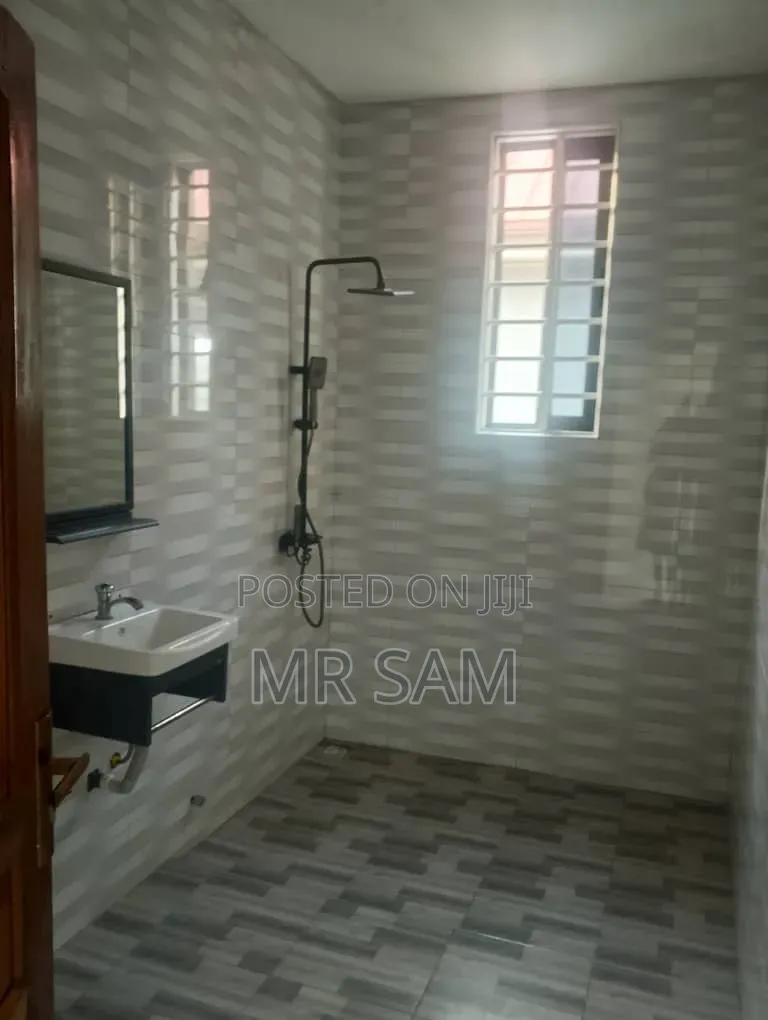 2bdrm Apartment in Sam Properties, Weija Junction for rent