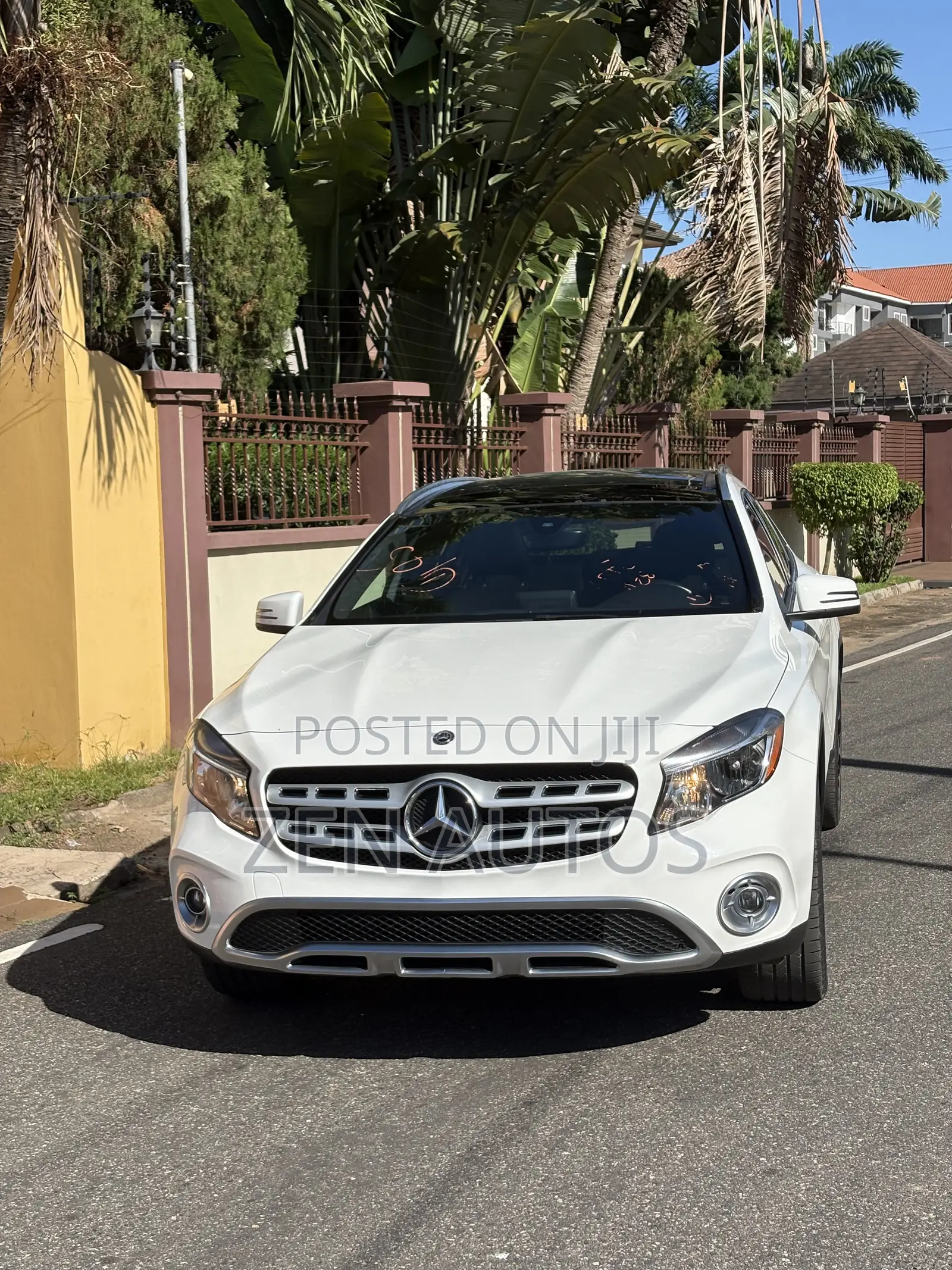 Mercedes-Benz GLA 250 2019 White