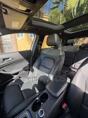 Mercedes-Benz GLA 250 2019 White