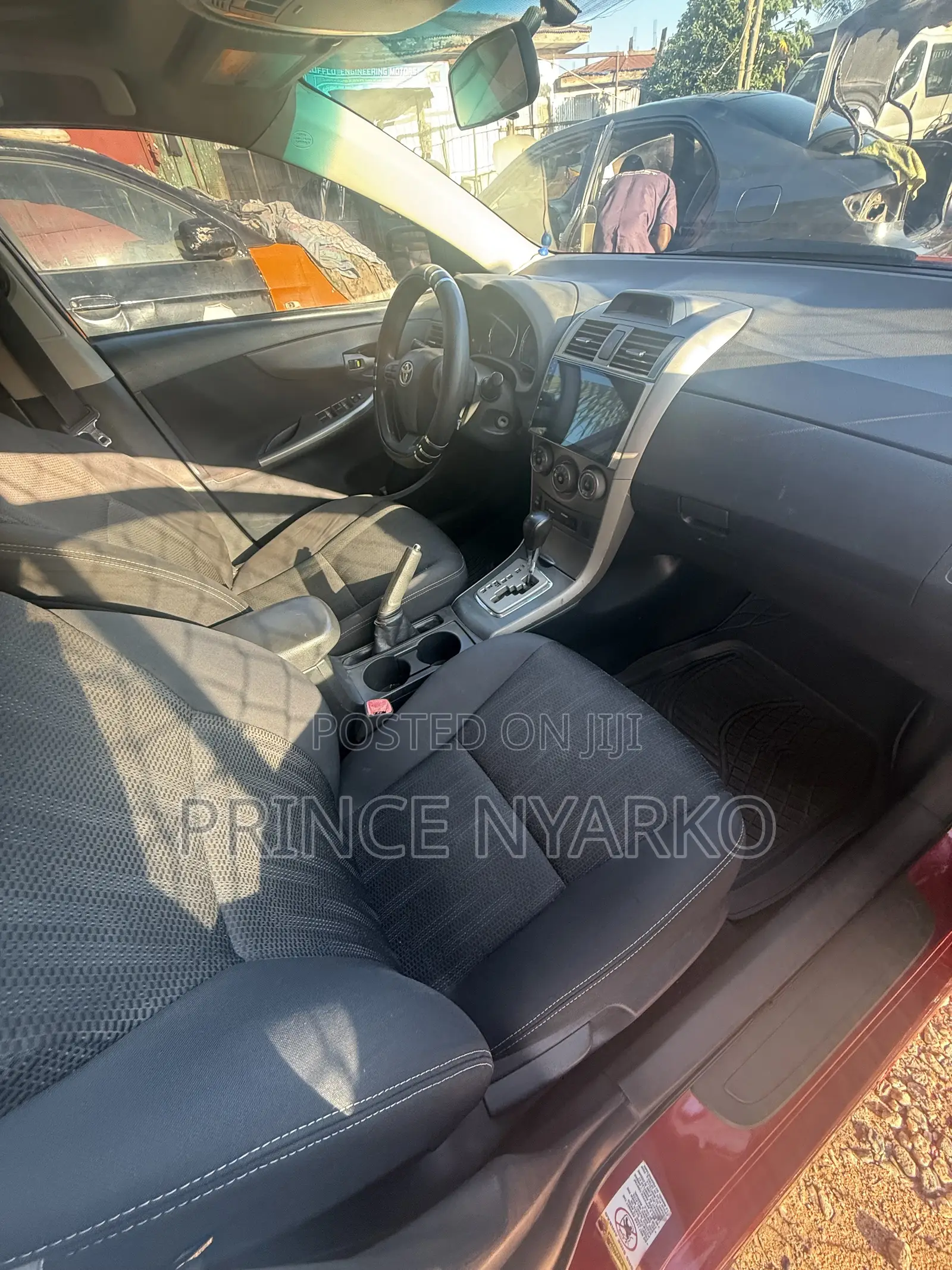Toyota Corolla S 4dr Sedan (1.8L 4cyl 4A) 2013 Red