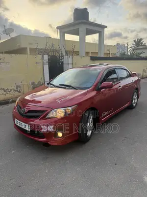 Toyota Corolla S 4dr Sedan (1.8L 4cyl 4A) 2013 Red