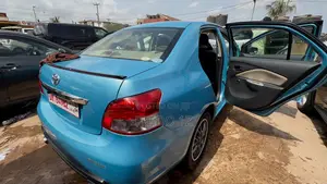 Toyota Belta 2010 Blue