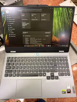 Laptop Lenovo LOQ 15AHP10 16GB AMD Ryzen 7 SSD 1T