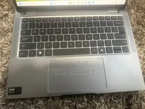 New Laptop Dell Latitude 7390 16GB Intel Core Ultra 7 SSD 512GB