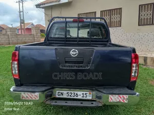 Nissan Navara 2015 Blue