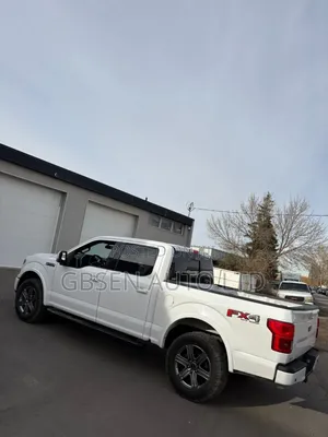 Ford F-150 Lariat 4x4 SuperCrew Cab Styleside 5.5 ft. box 145 in. WB