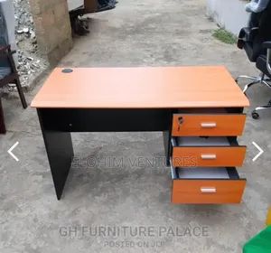 Manager Mini Table 1.2m