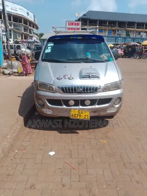 Hyundai H-100 2004 Grey