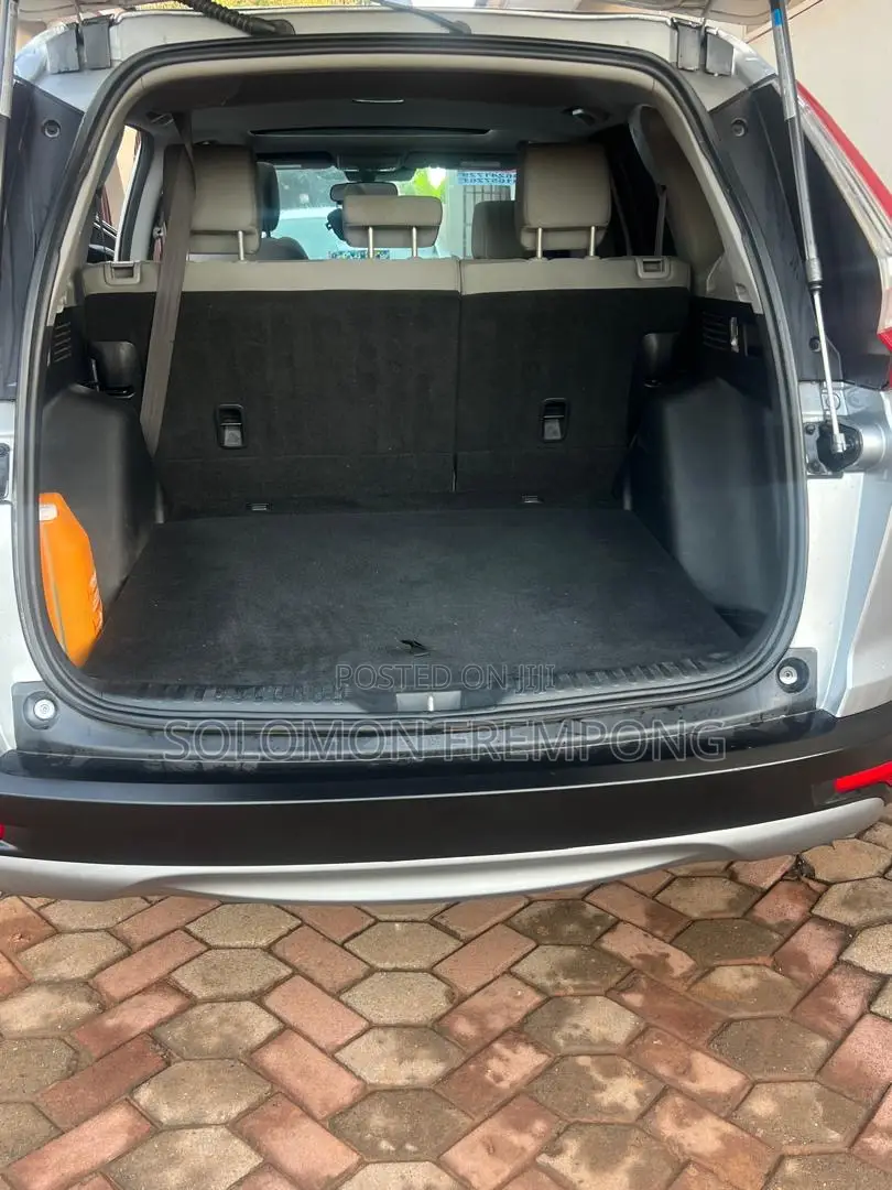 Honda CR-V 2019 Silver