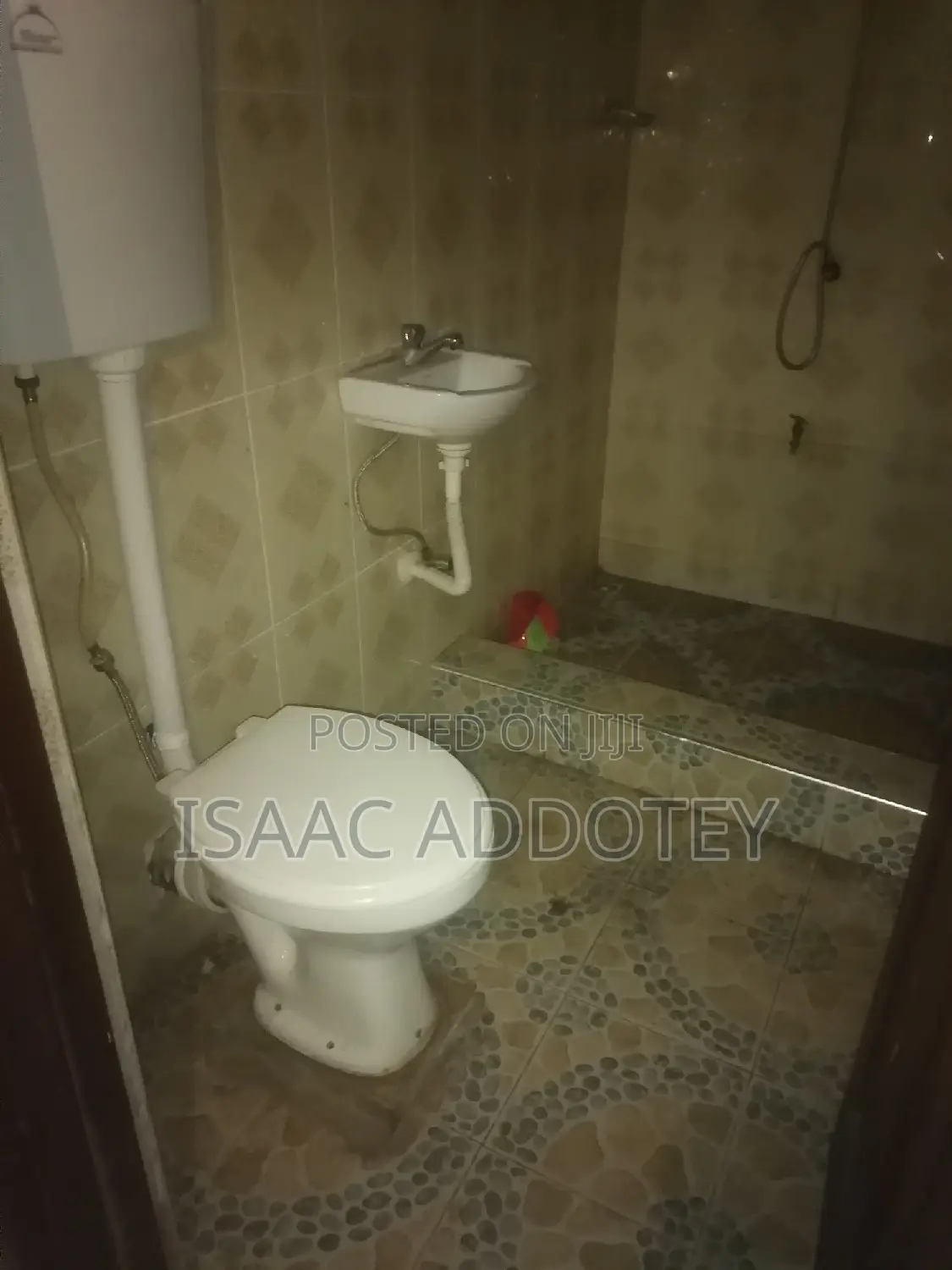 1bdrm Apartment in Lashibi Farm Vivian, Baatsona Total for rent