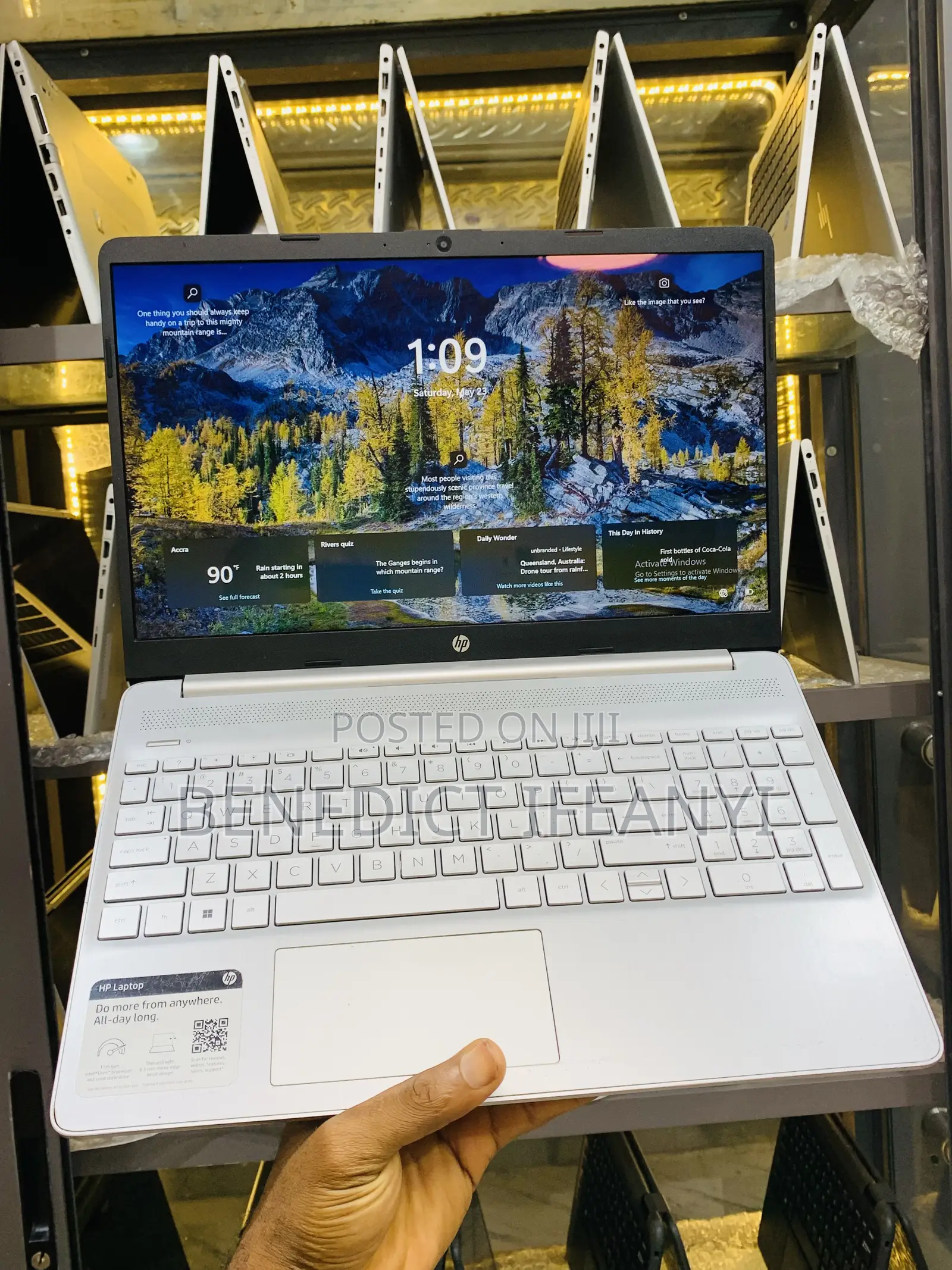 Laptop HP 15-dw0037wm 8GB Intel Core i3 SSD 256GB