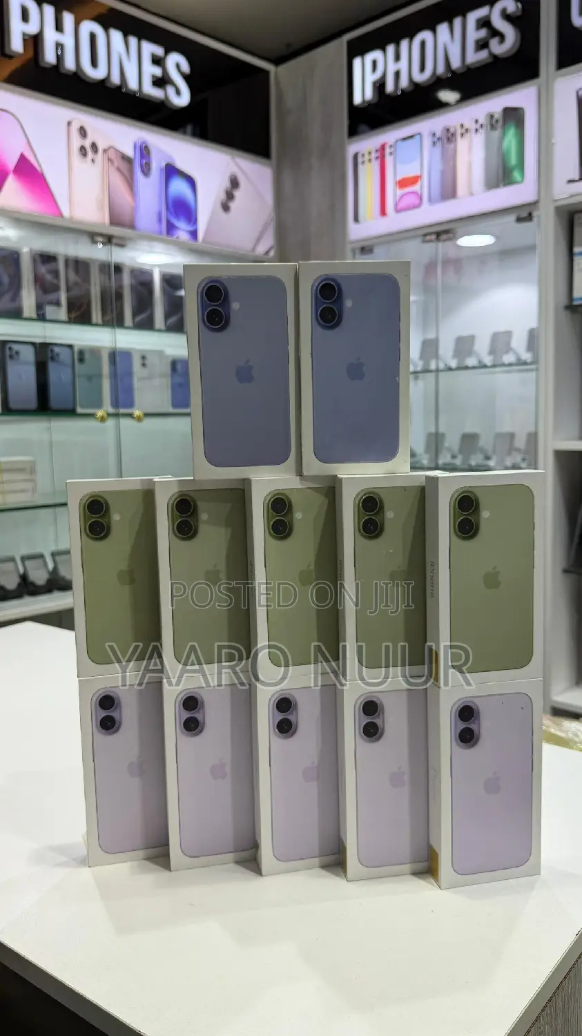 New Apple iPhone 17 256 GB Green
