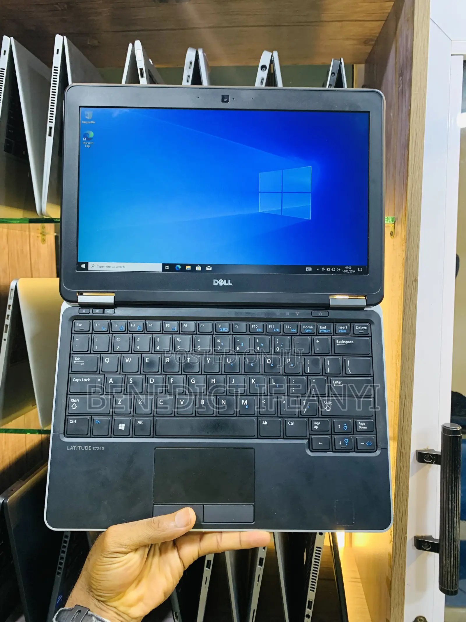Laptop Dell Latitude E7240 8GB Intel Core i7 SSD 256GB