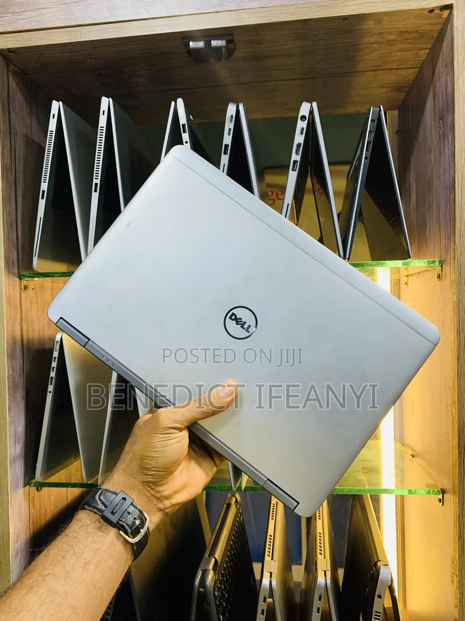 Laptop Dell Latitude E7240 8GB Intel Core i7 SSD 256GB