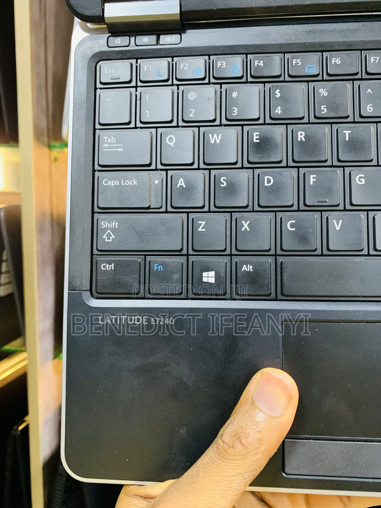 Laptop Dell Latitude E7240 8GB Intel Core i7 SSD 256GB