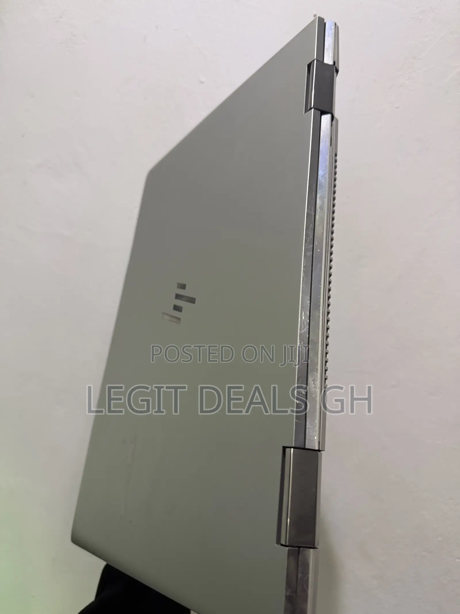 Laptop HP Envy 15-ep0xxx 8GB Intel Core i5 HDD+SSD 256GB