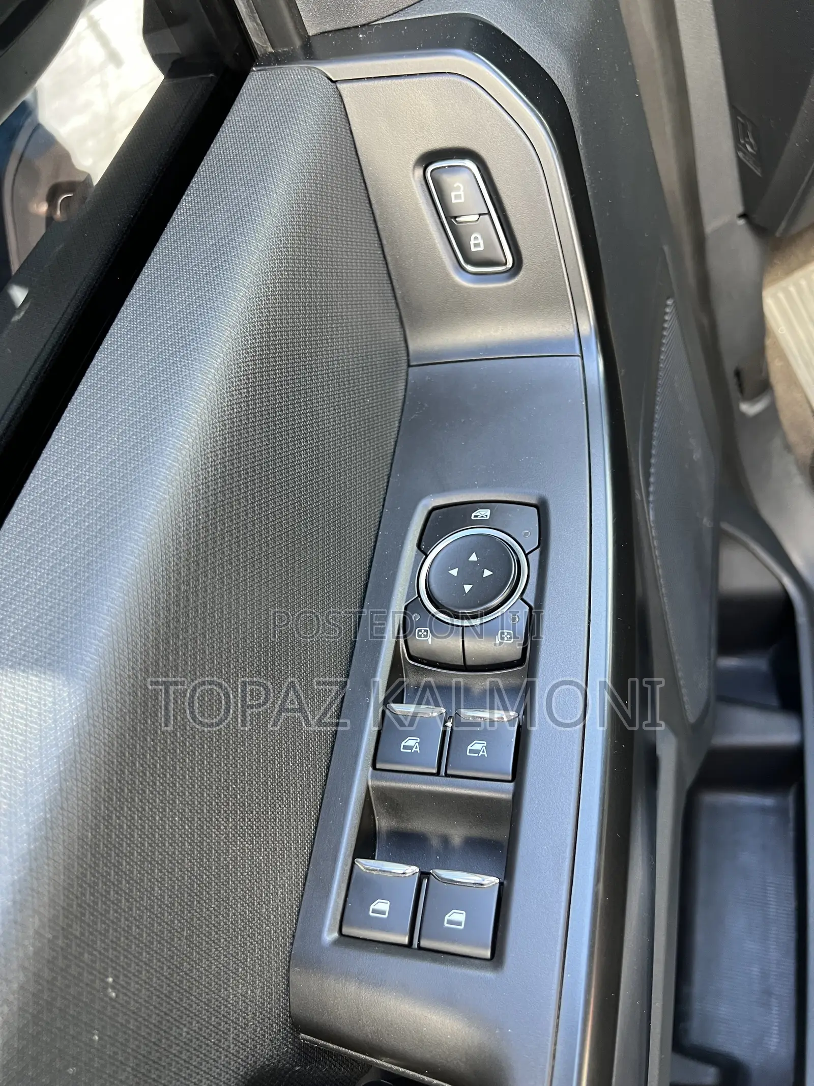 Ford F-150 2021 Off white