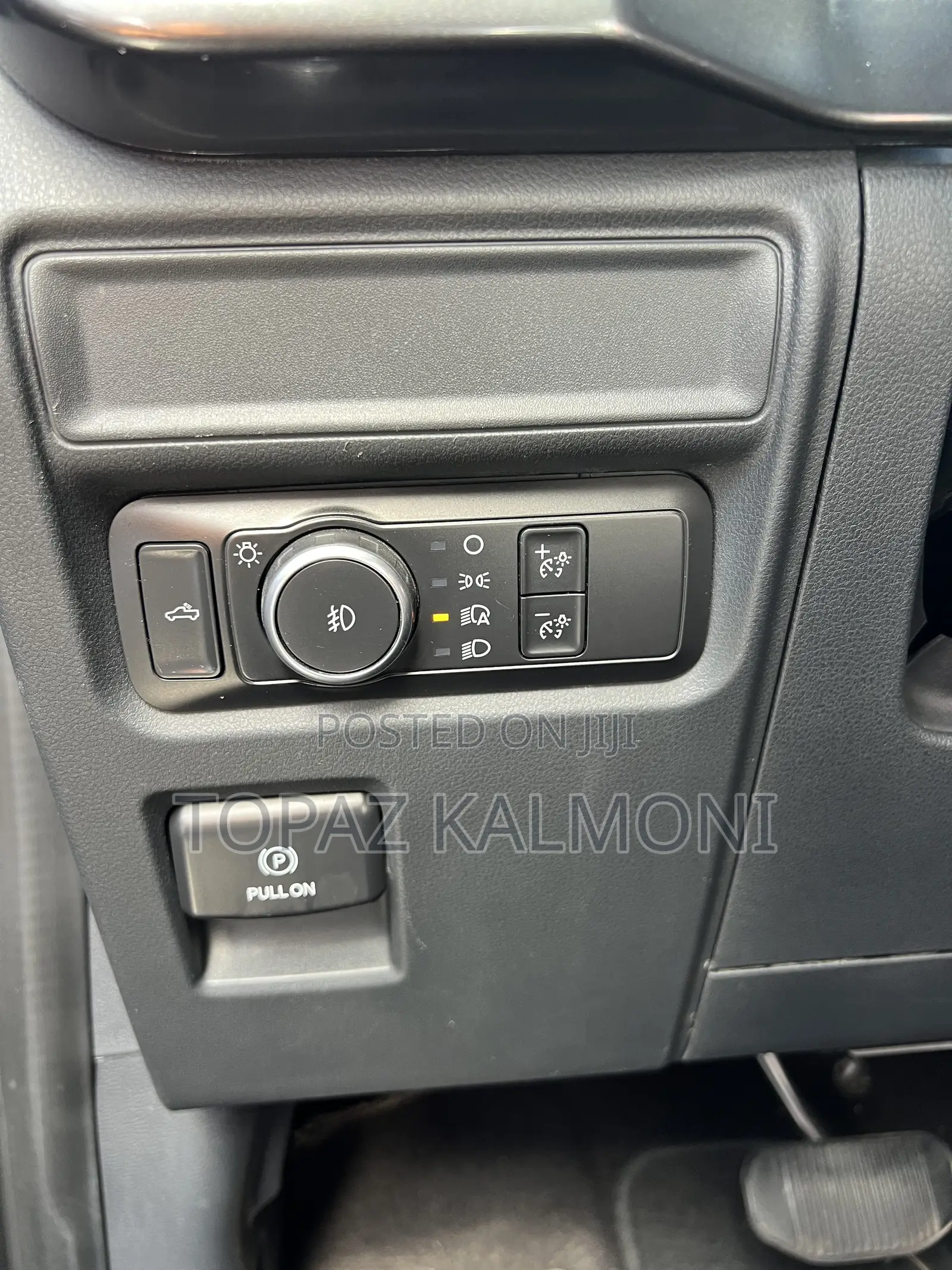 Ford F-150 2021 Off white