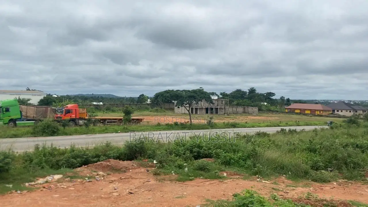 Prime 3.5-Acre Commercial Property for Sale at Ahenkro, Kumasi