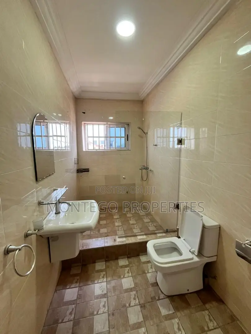 2bdrm Apartment in East Legon, Adjiriganor for rent