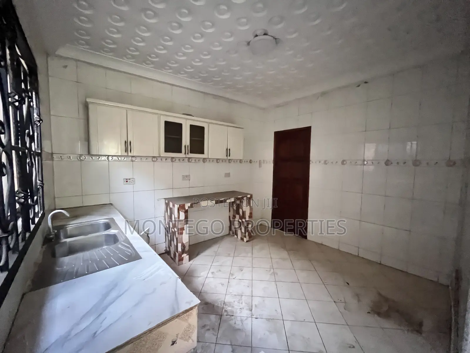 3bdrm Apartment in East Legon, Adjiriganor for rent