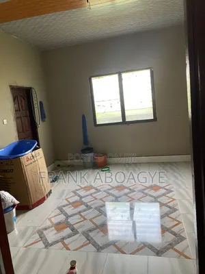 1bdrm Townhouse / Terrace in Ofankor for rent