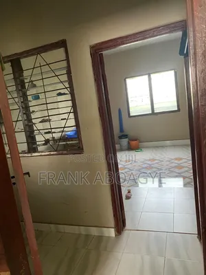 1bdrm Townhouse / Terrace in Ofankor for rent