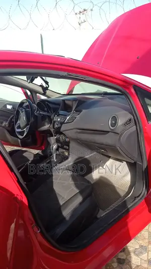Ford Fiesta 2014 Red
