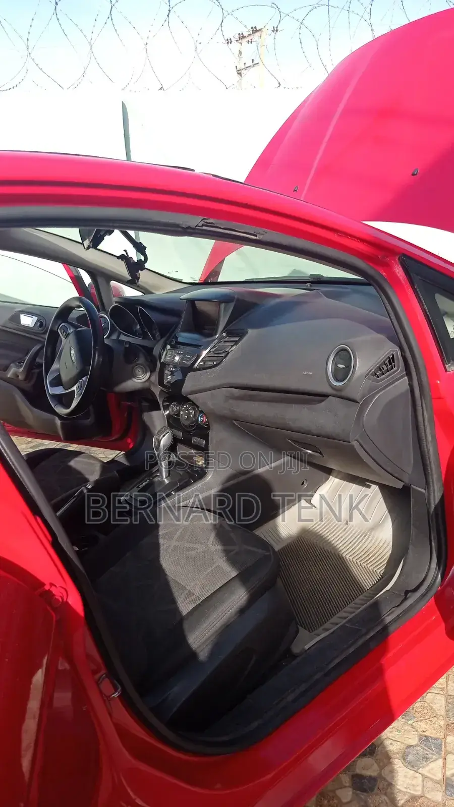 Ford Fiesta 2014 Red