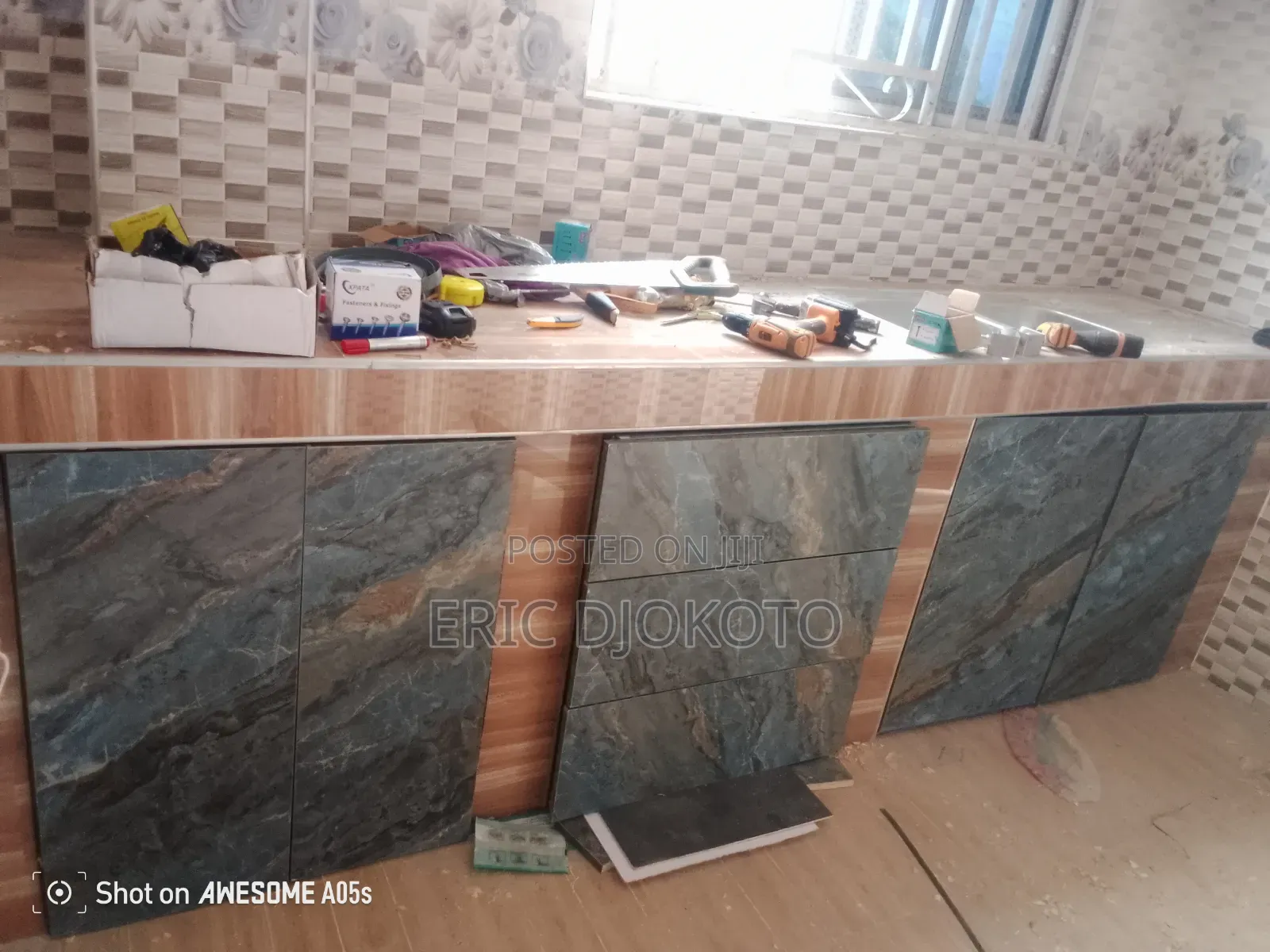 Kitchen Cabinets With 3 Drawers