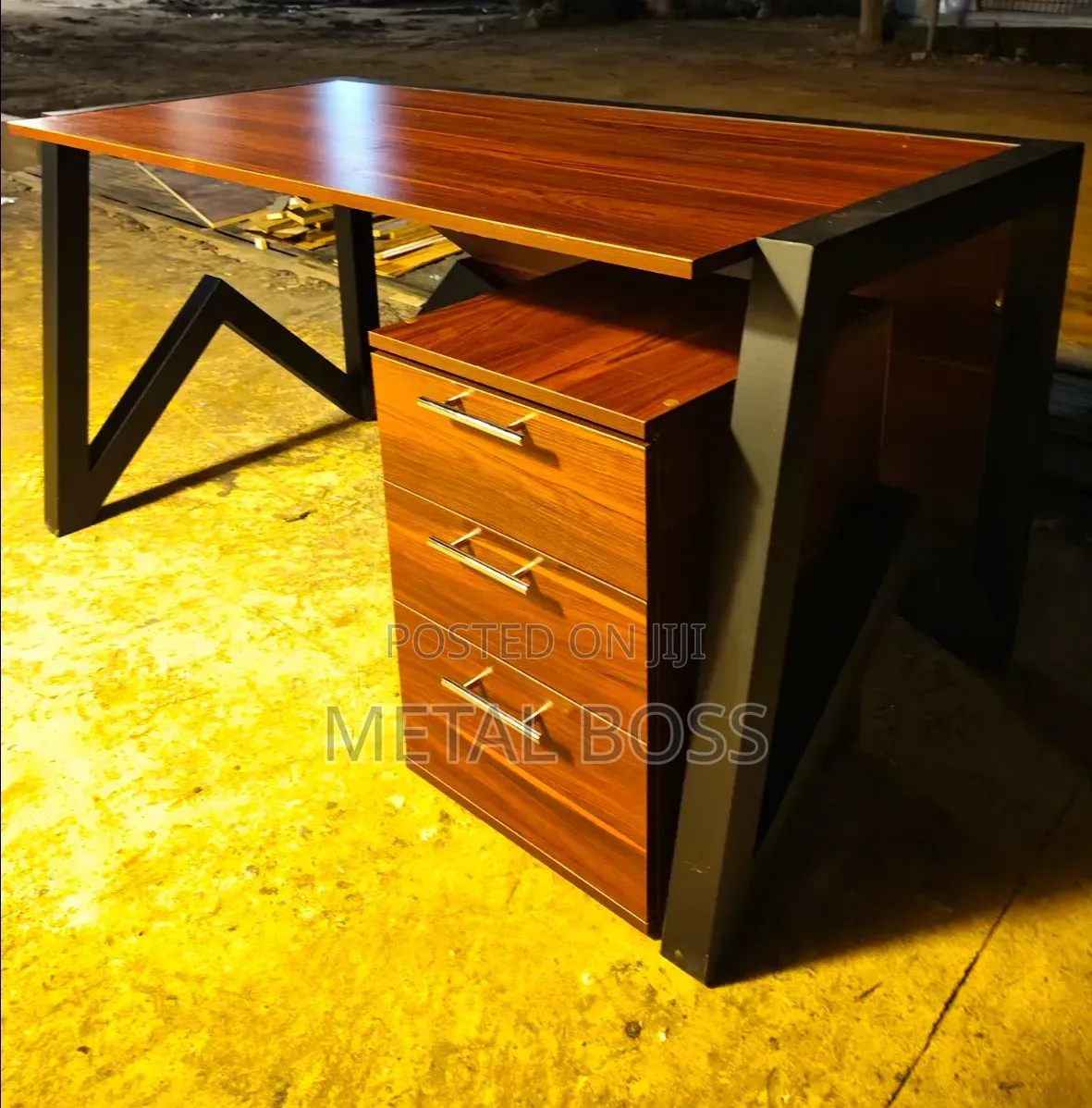 Office Desk