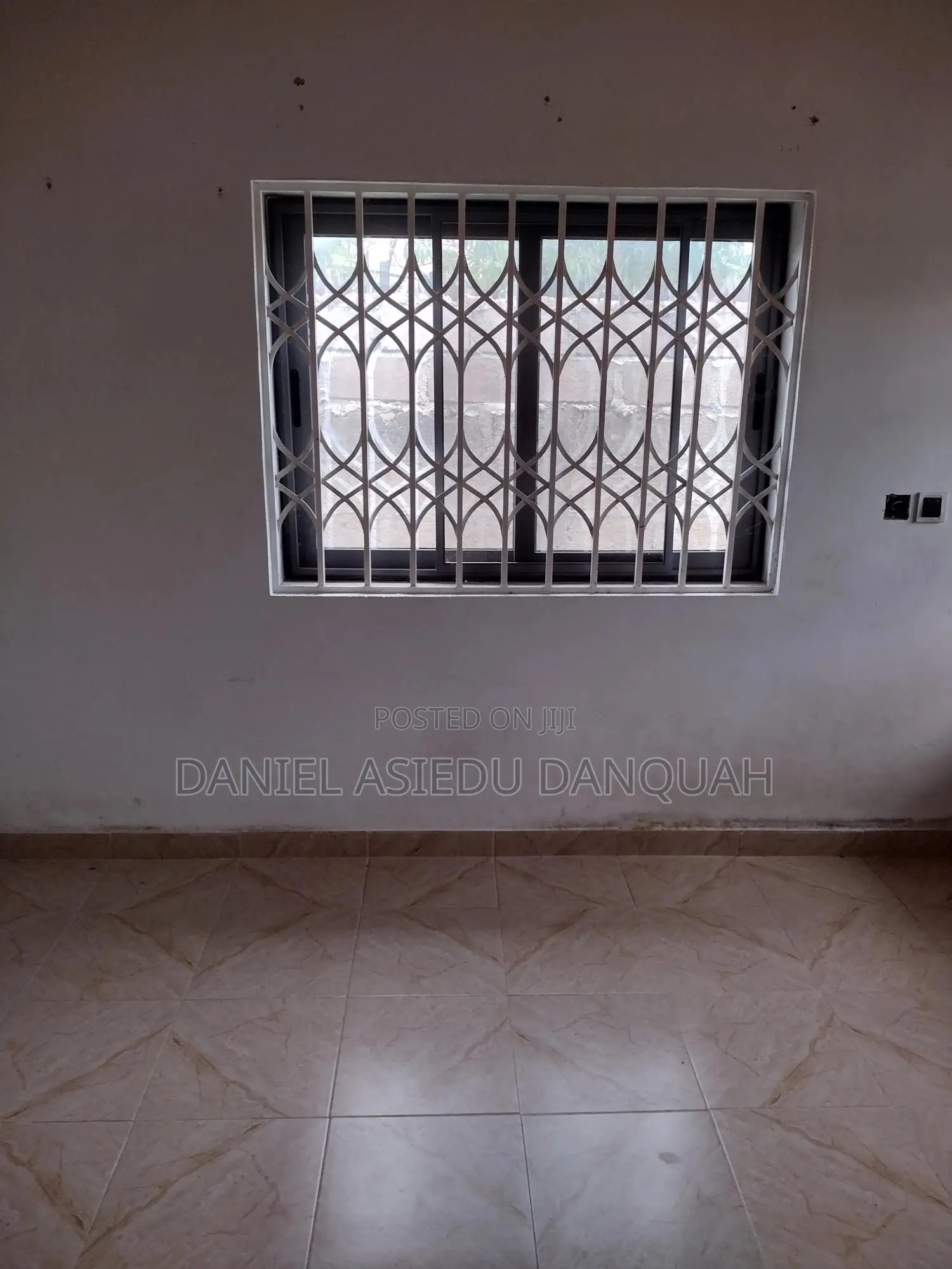 1bdrm House in Executive, Adam Nana for rent