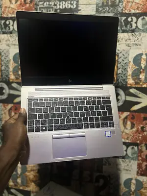 Laptop HP EliteBook 830 G6 8GB Intel Core i5 SSD 256GB