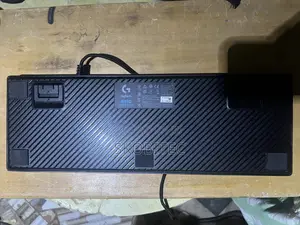 Logitech G810 Orion Spectrum With One Key Missing
