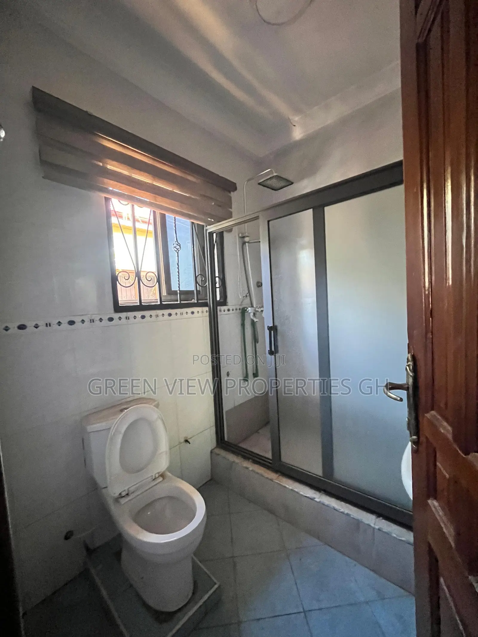 3bdrm Apartment in East Legon for rent