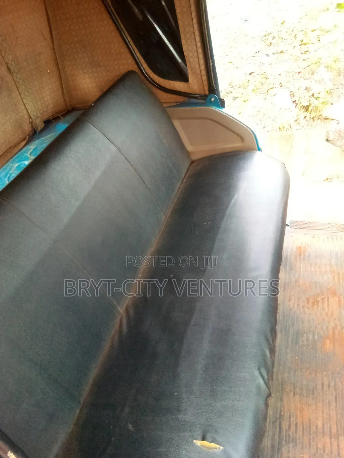 Bajaj RE 2024 Blue
