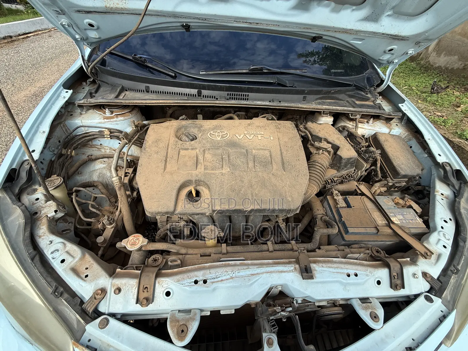 Toyota Corolla LE (1.8L 4cyl 2A) 2018 Blue