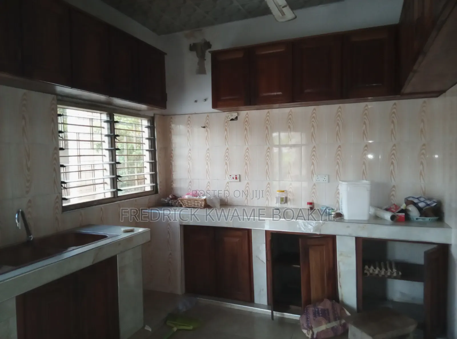 4bdrm House in Brother K Estate, Kumasi Metropolitan for rent