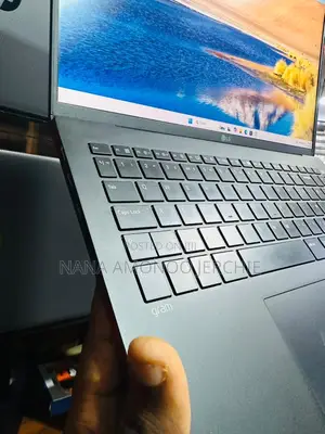 Laptop LG Gram 15.6 16GB Intel Core i5 SSD 1T