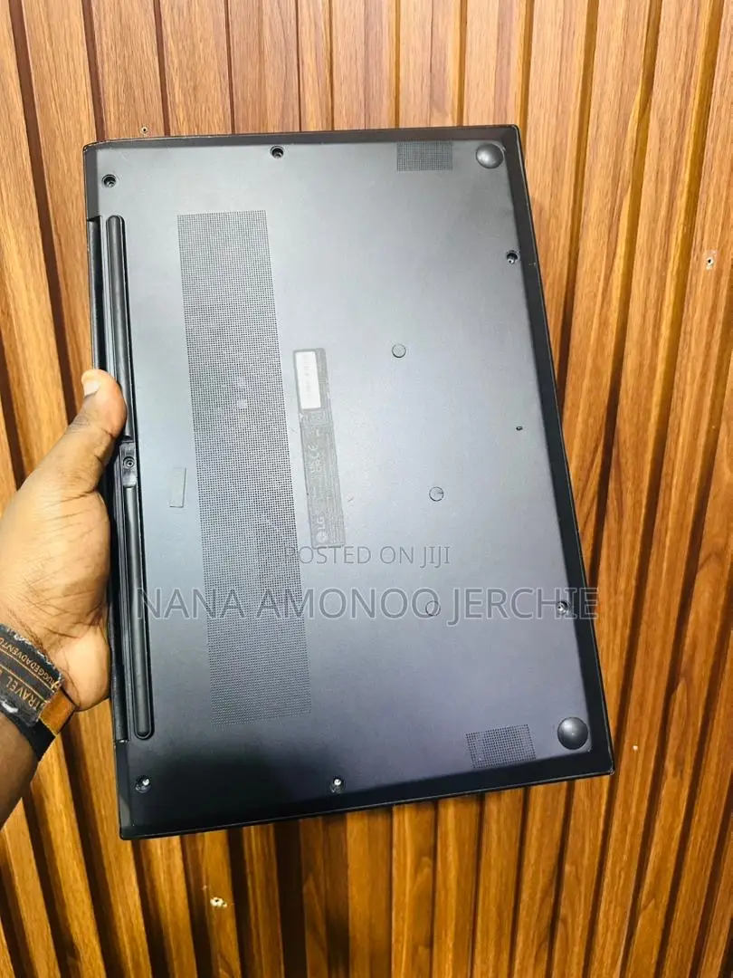 Laptop LG Gram 15.6 16GB Intel Core i5 SSD 1T