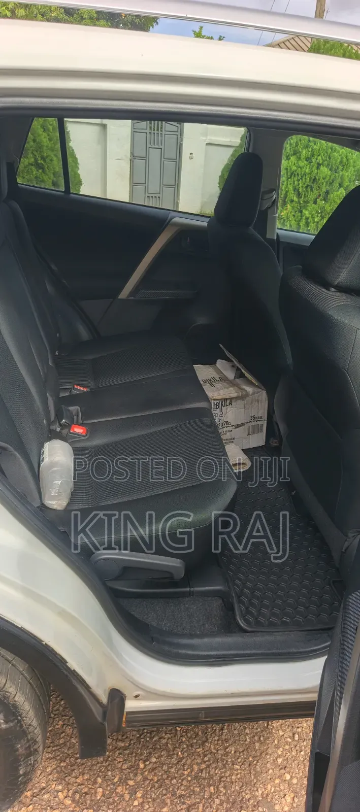 Toyota RAV4 LE 4dr SUV (2.5L 4cyl 6A) 2015 White