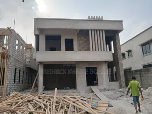 4bdrm House in Brother K Estate, Kumasi Metropolitan for sale