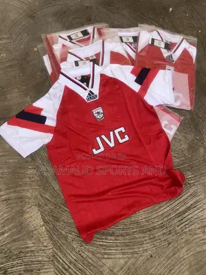 Original Arsenal Retro Kit Available at Cool Price