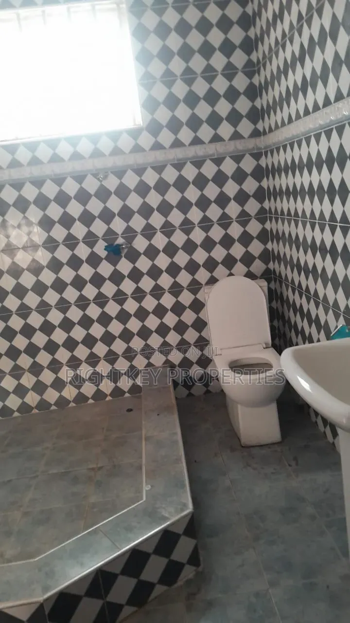 3bdrm Apartment in Patase, Kumasi Metropolitan for rent