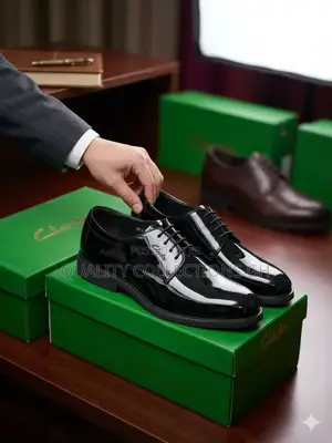 Authentic Clarks Mirror Shoe
