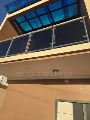 4bdrm House in Oyarifa Mall Area for rent