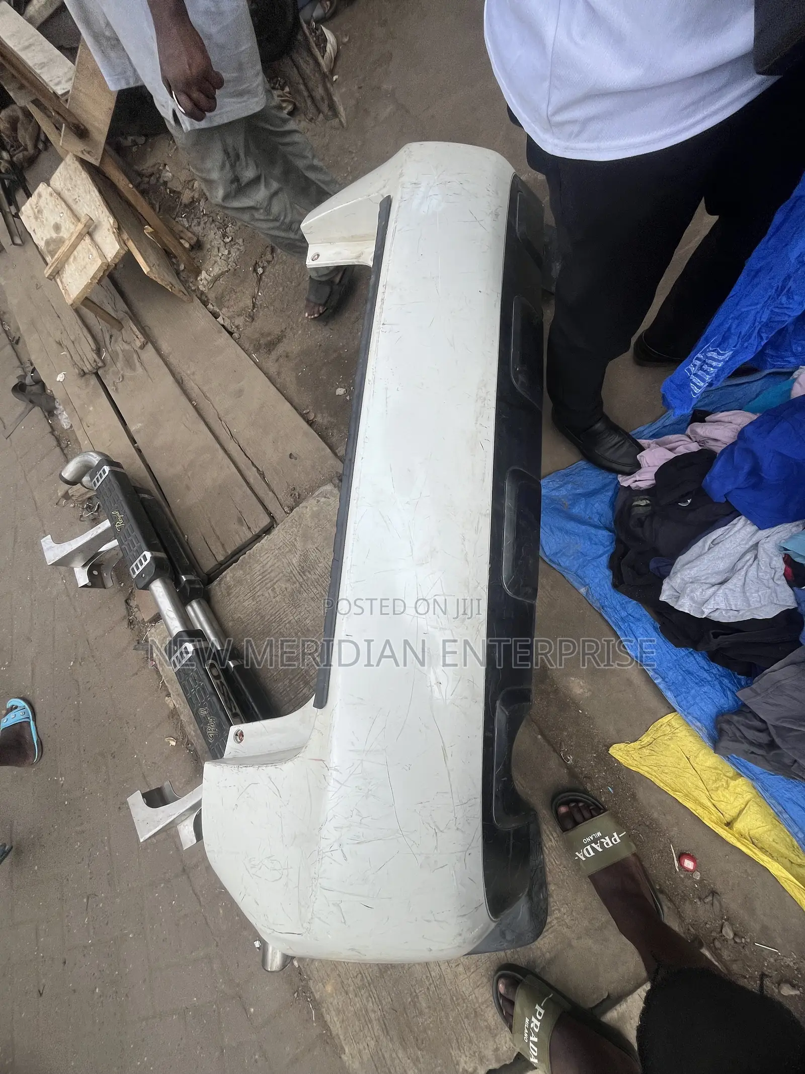 Nissain Rogue 2010 Back Bumper Hm Used