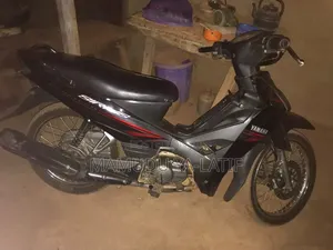 Yamaha Road Star 2024 Black