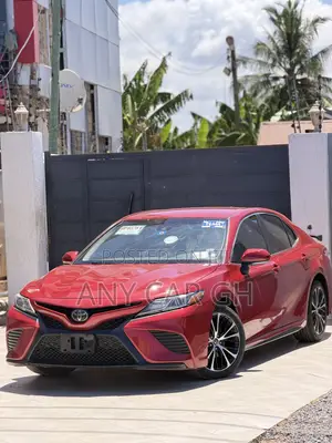 Toyota Camry SE FWD 2020 Red