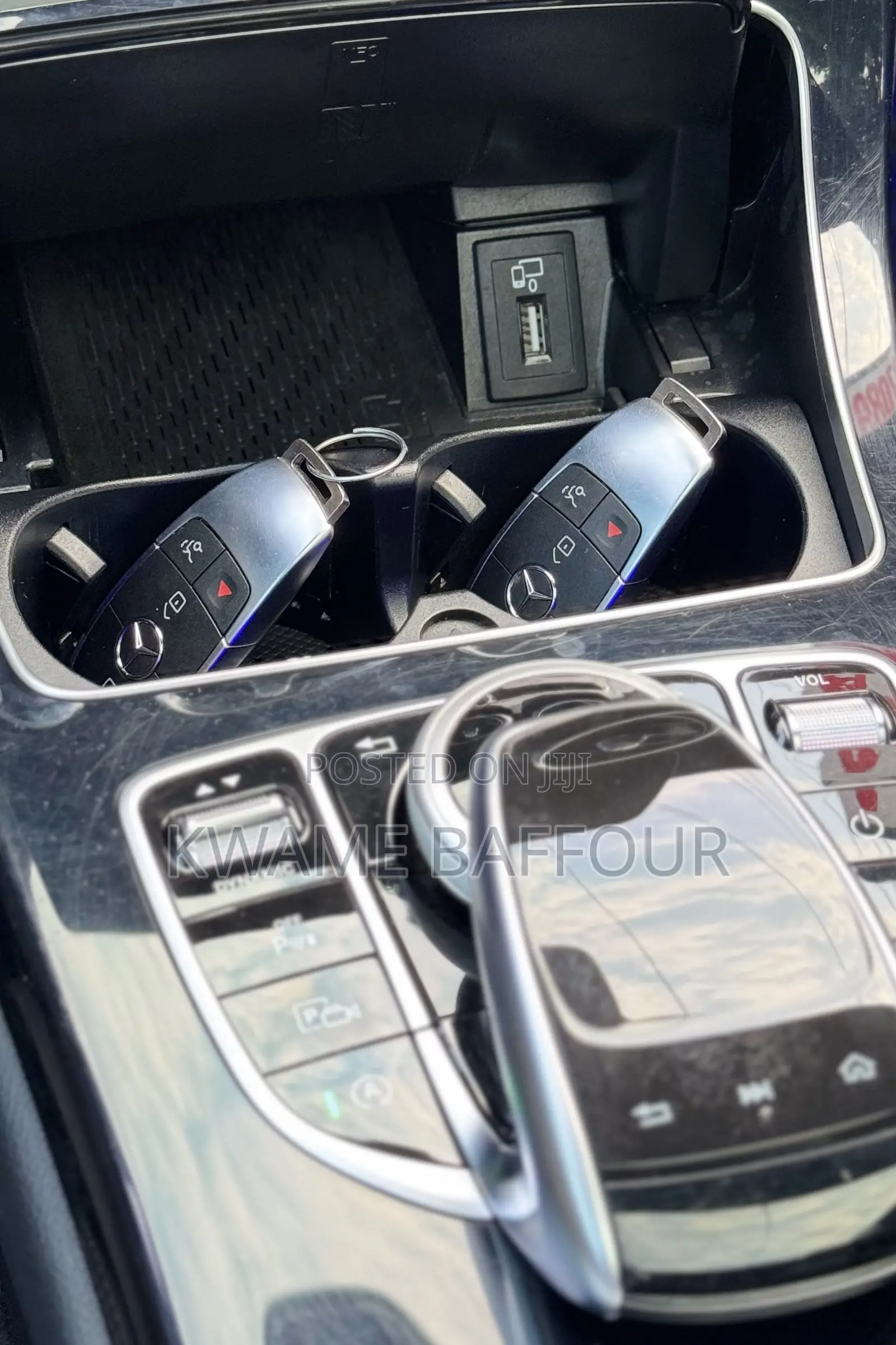 Mercedes-Benz C300 2019 Silver